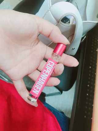 더블유드레스룸 롤 온 퍼퓸EDT 10ml — 4.17점을 준 리뷰어가 2018년 7월 올린 사용 사진