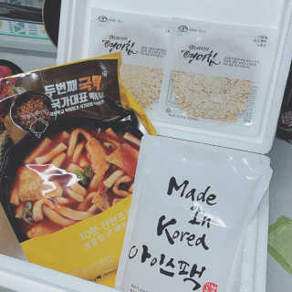 두번째 국떡 국가대표 떡볶이 1팩 + 영미칩 2봉 증정 — 5점을 준 리뷰어가 2019년 2월 올린 사용 사진