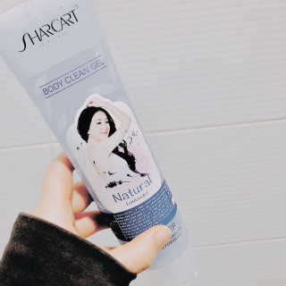 줌마들도 인정한 샤카트 페이스앤바디 필링젤 310ml — 3.67점을 준 리뷰어가 2018년 4월 올린 사용 사진