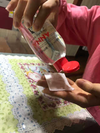 솔테라피 안나 트러블 토너 300ml — 4.5점을 준 리뷰어가 2019년 4월 올린 사용 사진
