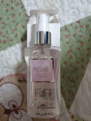 레드컨테이너 페로몬향 퍼퓸 바디미스트 80ml — 5점을 준 리뷰어가 2020년 2월 올린 사용 사진