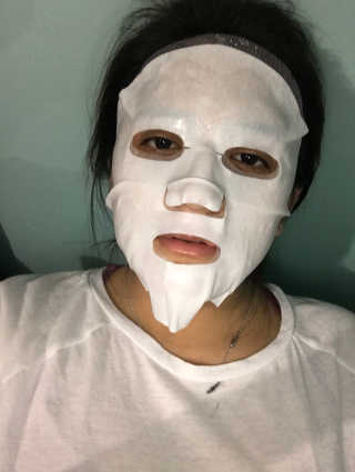아이뽀 모든 피부 타입을위한 AIPPO Expert Hydrating Mask — 4.83점을 준 리뷰어가 2018년 3월 올린 사용 사진
