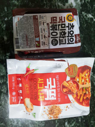 추억의 국민학교 떡볶이 시그니처국떡 + 추억의국떡 3종 — 5점을 준 리뷰어가 2019년 6월 올린 사용 사진