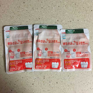 마띠유 생유산균 먹고 또 요구르트도 먹고 30알X2 + 10알X1 — 5점을 준 리뷰어가 2018년 8월 올린 사용 사진