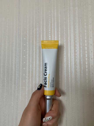 파시스 펩타이드 리프팅 크림 — 5점을 준 리뷰어가 2019년 2월 올린 사용 사진