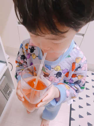 스위치 탄산주스 4종 — 5점을 준 리뷰어가 2018년 10월 올린 사용 사진
