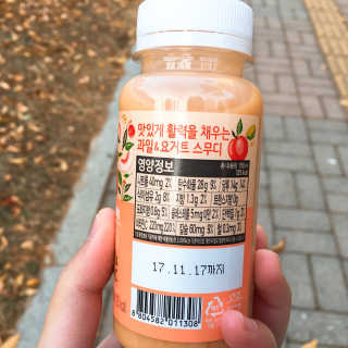 풀무원 스무디랩 피치&비타 — 5점을 준 리뷰어가 2017년 11월 올린 사용 사진