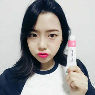 이지듀 디더블유 이지에프 크림 — 4점을 준 리뷰어가 2017년 5월 올린 사용 사진