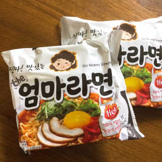 라면 그대로가 제일 맛있는 더엄마라면 — 4.5점을 준 리뷰어가 2019년 7월 올린 사용 사진