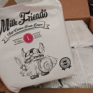 밀크프렌즈 MILK FRIENDS 쿠션 팬츠 기저귀 — 5점을 준 리뷰어가 2018년 10월 올린 사용 사진