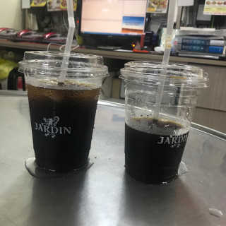 (주)쟈뎅 쟈뎅 시그니처 블랙, 헤이즐넛 230ml — 5점을 준 리뷰어가 2018년 7월 올린 사용 사진