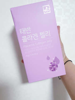네츄럴굿띵스 태반 콜라겐 젤리 15포 — 5점을 준 리뷰어가 2019년 6월 올린 사용 사진
