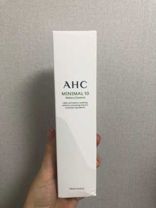AHC 에이 에이치 씨 미니멀 10 워터리 에센스 — 5점을 준 리뷰어가 2018년 12월 올린 사용 사진