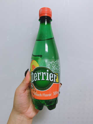 페리에 피치 500ml PET — 5점을 준 리뷰어가 2019년 11월 올린 사용 사진