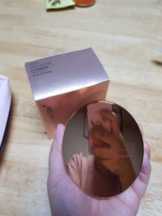 [라보드더마펌] 듀얼 콜라제닉 쿠션 — 5점을 준 리뷰어가 2019년 9월 올린 사용 사진