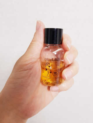 세포랩 바이오제닉 에센스 30ml 특별팩 — 4.83점을 준 리뷰어가 2018년 5월 올린 사용 사진