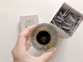 [하우투잇] 뤼에르 쿠르브 블랙 10ml x 30포 총 300ml — 5점을 준 리뷰어가 2020년 3월 올린 사용 사진