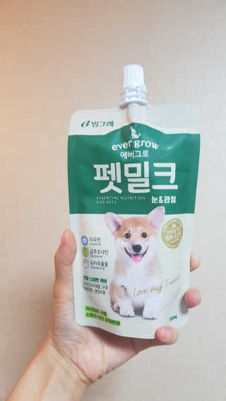 [빙그레] 에버그로 생유산균 1봉（10포입）+펫밀크2팩 — 5점을 준 리뷰어가 2019년 6월 올린 사용 사진