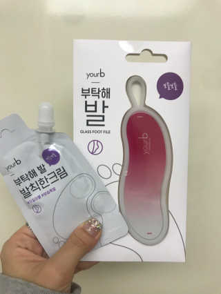 유어비 부탁해 발 부탁해 발 글라스 풋 파일 — 3.5점을 준 리뷰어가 2019년 4월 올린 사용 사진