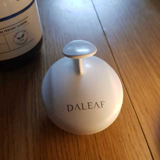 달리프 베러 퍼퓸 샴푸 1000ml 레이니데이 or 일랑로즈 — 4.25점을 준 리뷰어가 2018년 9월 올린 사용 사진