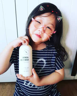 (주)에네스티 내추럴 촉촉  오트밀 바디워시 500ml — 5점을 준 리뷰어가 2019년 8월 올린 사용 사진