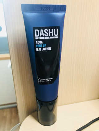 다슈코리아 다슈 맨즈 톤 업 비비로션 40ml — 5점을 준 리뷰어가 2018년 6월 올린 사용 사진