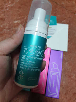 폼글 I foamgle [폼글] 거품가글 50ml 3종 - 민트, 라벤더, 라즈베리 — 5점을 준 리뷰어가 2019년 11월 올린 사용 사진
