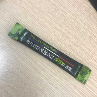로하스웰 프랑스산 레몬밤 분말 — 3점을 준 리뷰어가 2018년 6월 올린 사용 사진