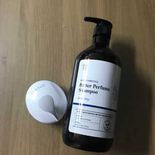 달리프 베러 퍼퓸 샴푸 1000ml 레이니데이 or 일랑로즈 — 4.25점을 준 리뷰어가 2018년 9월 올린 사용 사진