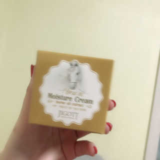 지고트 마유 모이스처 크림 70ml — 3.5점을 준 리뷰어가 2019년 2월 올린 사용 사진