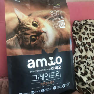 풀무원 아미오 그레인프리 3종 — 5점을 준 리뷰어가 2018년 3월 올린 사용 사진