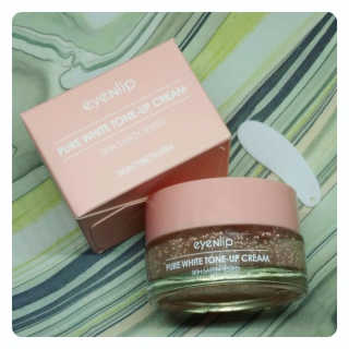 BeautyNetKorea Pure White Tone-Up Cream — 4.33점을 준 리뷰어가 2017년 10월 올린 사용 사진