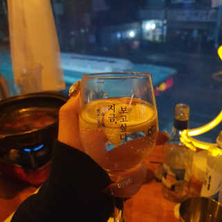[지금 보고싶다 천호점] 20000원 상당 메뉴이용권 — 5점을 준 리뷰어가 2019년 11월 올린 사용 사진