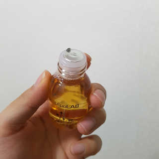 세포랩 바이오제닉 에센스 30ml 특별팩 — 4점을 준 리뷰어가 2018년 5월 올린 사용 사진