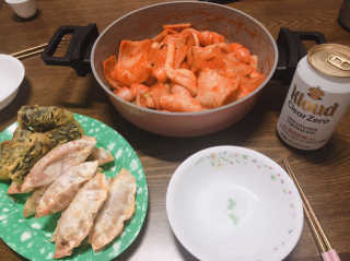 두번째 국떡 국가대표 떡볶이 1팩 + 영미칩 2봉 증정 — 4점을 준 리뷰어가 2019년 2월 올린 사용 사진