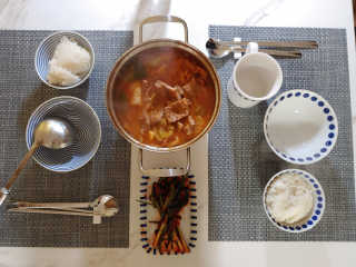 땡땡쿡 더실비김치찌개 2인분 710g 라면사리 포함 — 5점을 준 리뷰어가 2020년 1월 올린 사용 사진