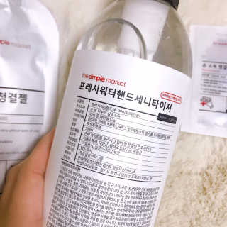 [더심플마켓] 손소독제 — 5점을 준 리뷰어가 2020년 2월 올린 사용 사진