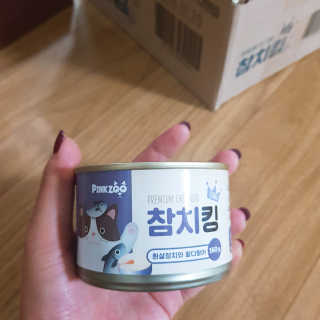 동원 참치킹 고양이 캔 12개입 — 4점을 준 리뷰어가 2018년 10월 올린 사용 사진