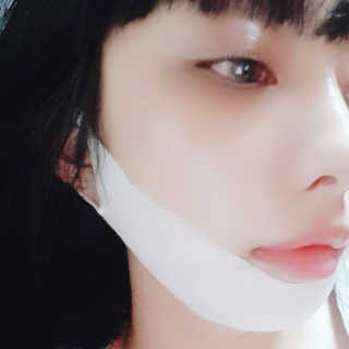 스케덤 클루덤 리프팅 패치 — 4점을 준 리뷰어가 2019년 4월 올린 사용 사진
