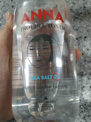 솔테라피 안나 트러블 토너 300ml — 4.5점을 준 리뷰어가 2019년 5월 올린 사용 사진