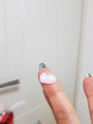 오지아이 워터 밤 모이스처 슬리핑 팩 4ml X 20pcs — 5점을 준 리뷰어가 2019년 12월 올린 사용 사진