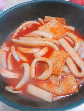 두번째 국떡 국가대표 떡볶이 1팩 + 영미칩 2봉 증정 — 4점을 준 리뷰어가 2019년 2월 올린 사용 사진