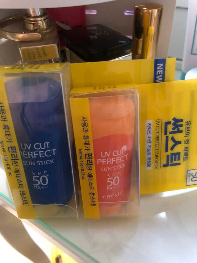 유브이 컷 퍼펙트 썬스틱 23g+15g 리뷰 사진