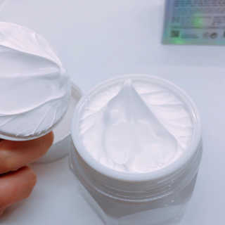 파시스 올인원 진주 화이트닝 크림 100ml — 4점을 준 리뷰어가 2018년 11월 올린 사용 사진