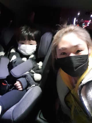 [닥터퓨리] 소프트터치 건강 + UV 블랙스타일 마스크 — 5점을 준 리뷰어가 2019년 4월 올린 사용 사진