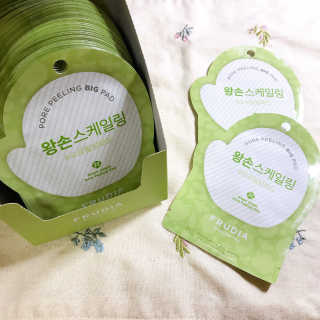 [후르디아] 청포도 매끈약산성 필링 패드_50매 세트 — 5점을 준 리뷰어가 2019년 9월 올린 사용 사진