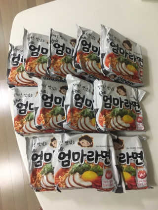 라면 그대로가 제일 맛있는 더엄마라면 — 4점을 준 리뷰어가 2019년 9월 올린 사용 사진