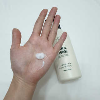 (주)에네스티 내추럴 촉촉  오트밀 바디로션 500ml — 4점을 준 리뷰어가 2019년 8월 올린 사용 사진