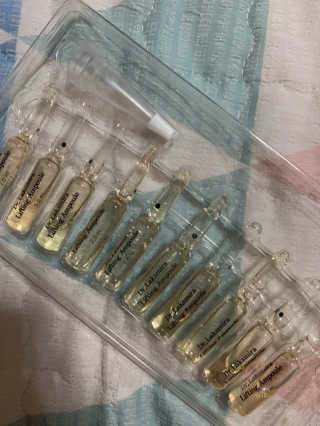 크리앙홀딩스 닥터 락슈미라 4D 리프팅 앰플 — 5점을 준 리뷰어가 2019년 9월 올린 사용 사진