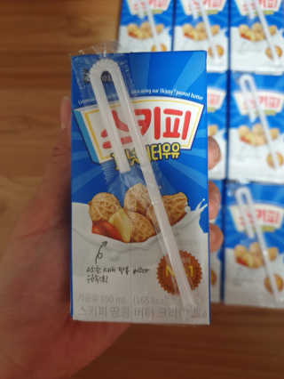 스키피피넛우유 스키피 피넛버터우유 — 5점을 준 리뷰어가 2019년 11월 올린 사용 사진